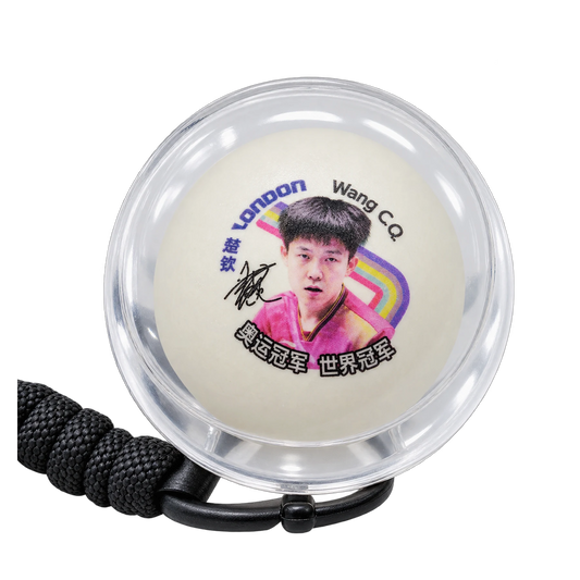 DHS WC Tischtennisball CELLFREE-DUAL mit Wang Chuqin's Portrait - DXAT005-1
