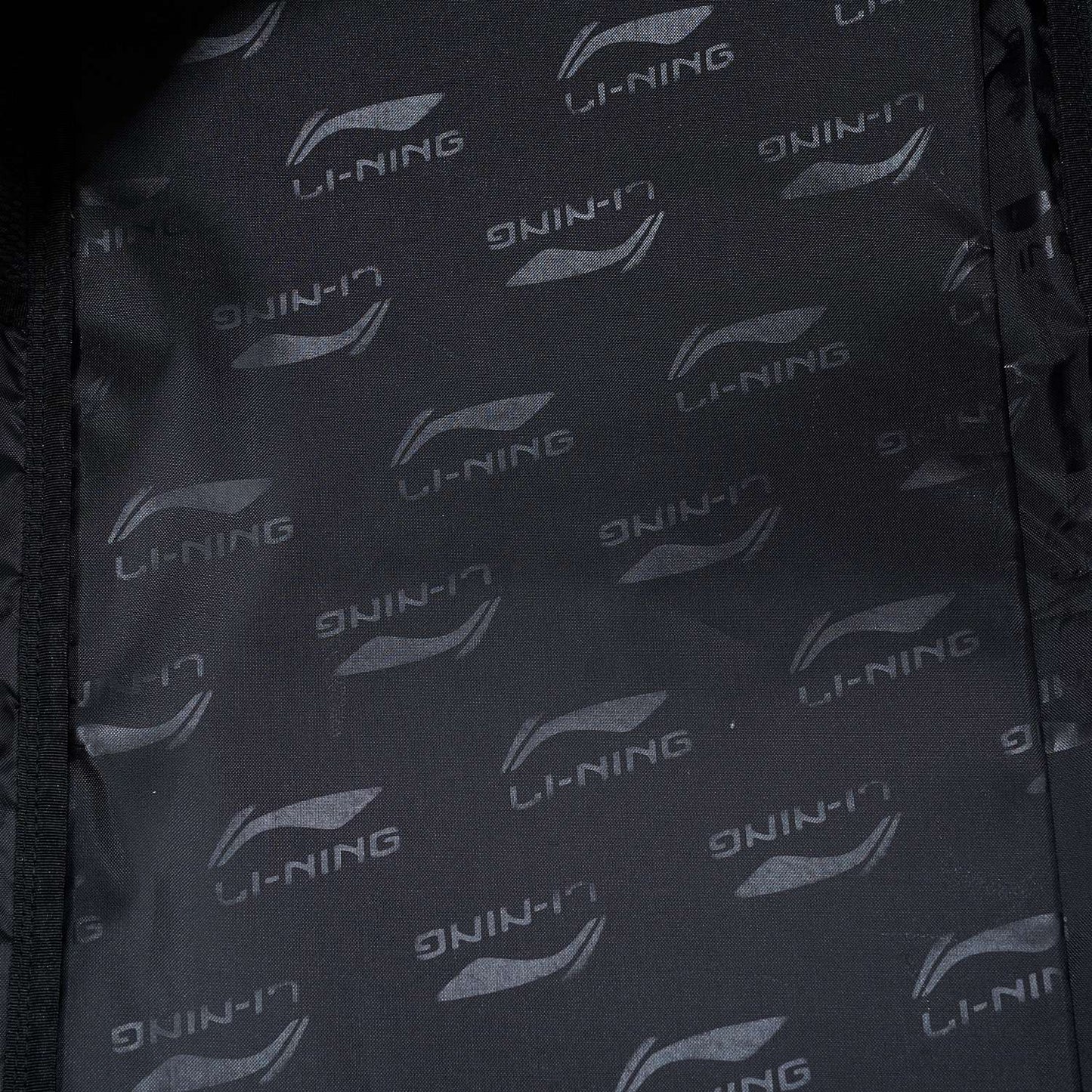 Tischtennis Sporttasche National-Team-Design- schwarz - ABLT007-1