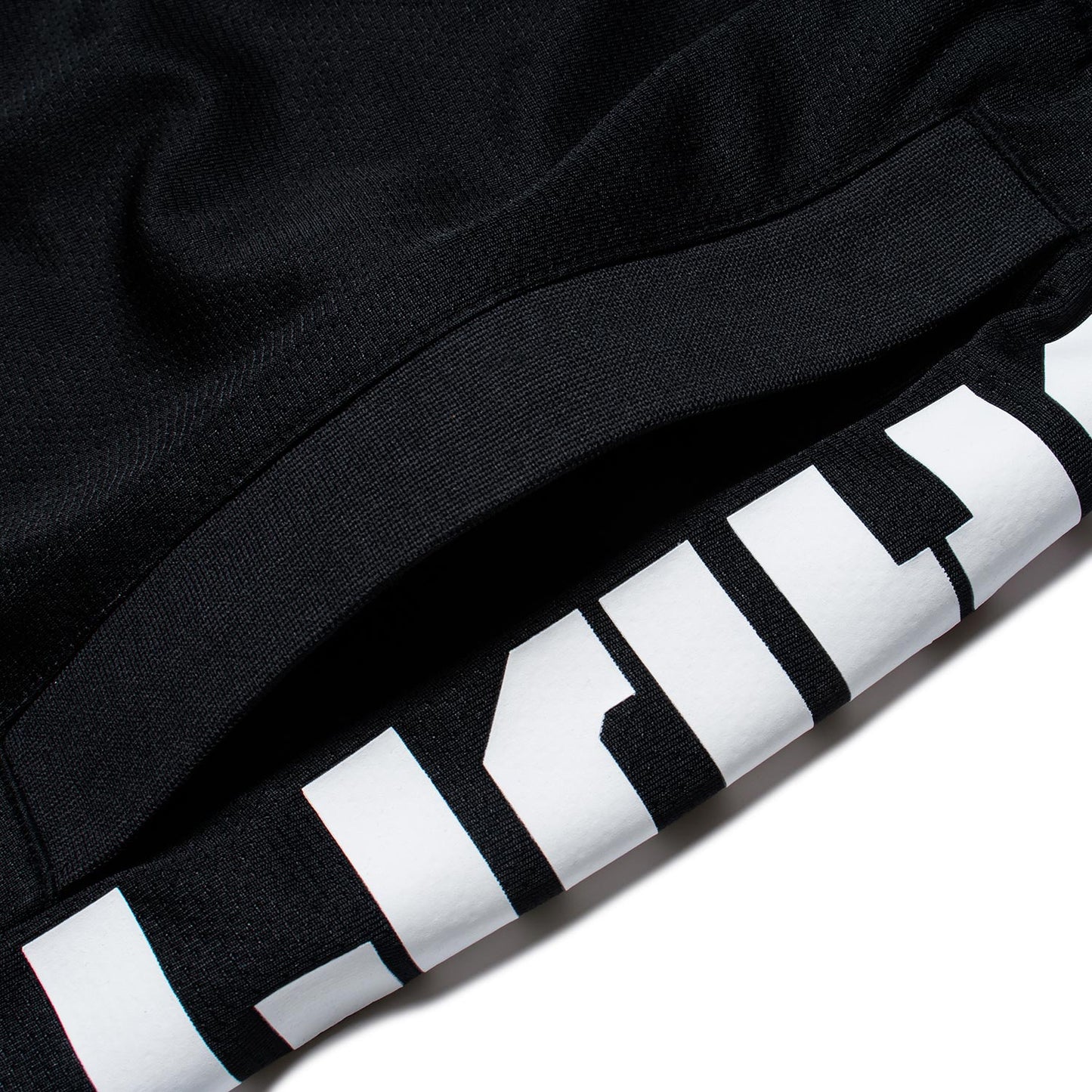 Unisex Basketball-Short "Anti-Warrior" Badfive BIG Schwarz-Weiß - AAPT045-1