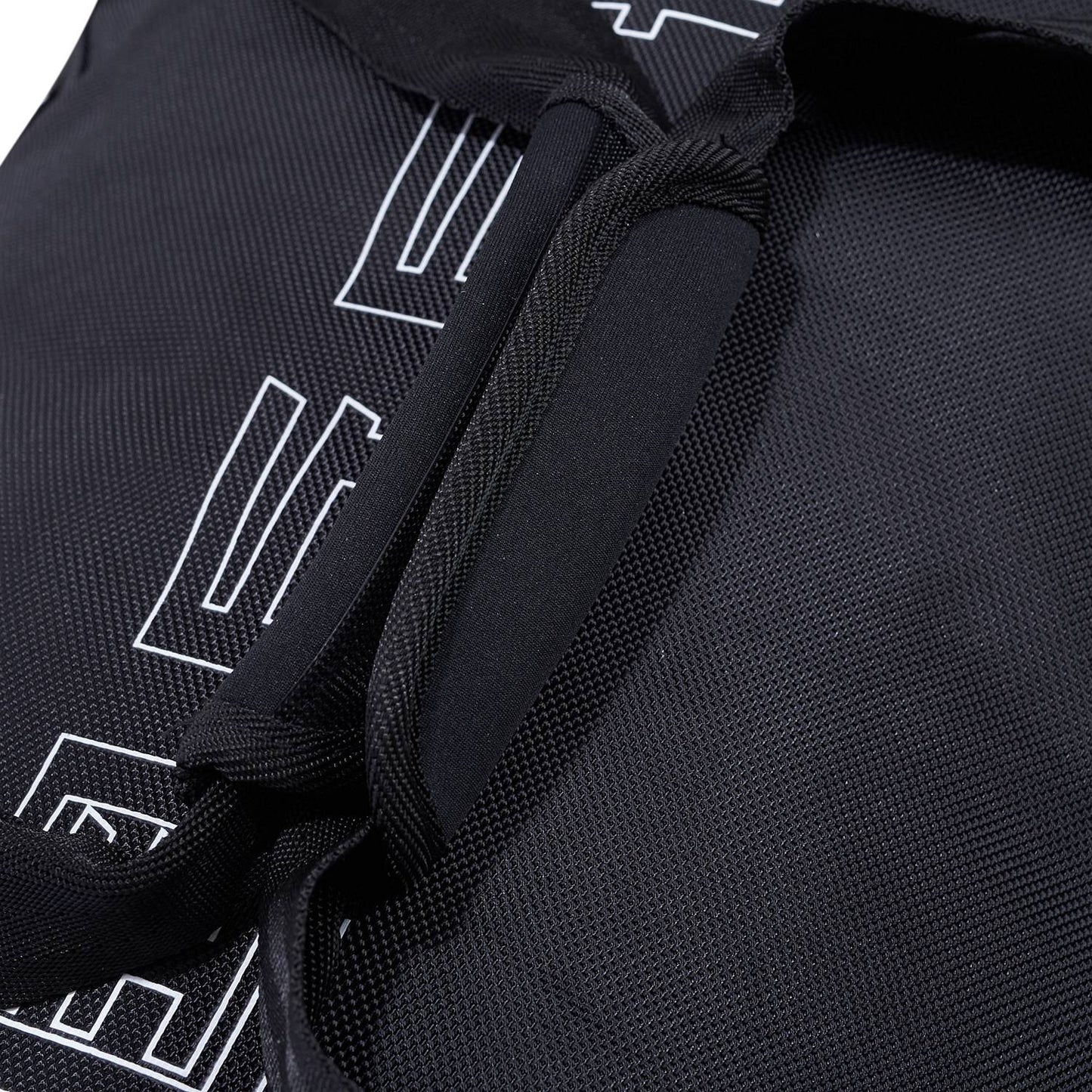 Tischtennis Sporttasche National-Team-Design- schwarz - ABLT007-1